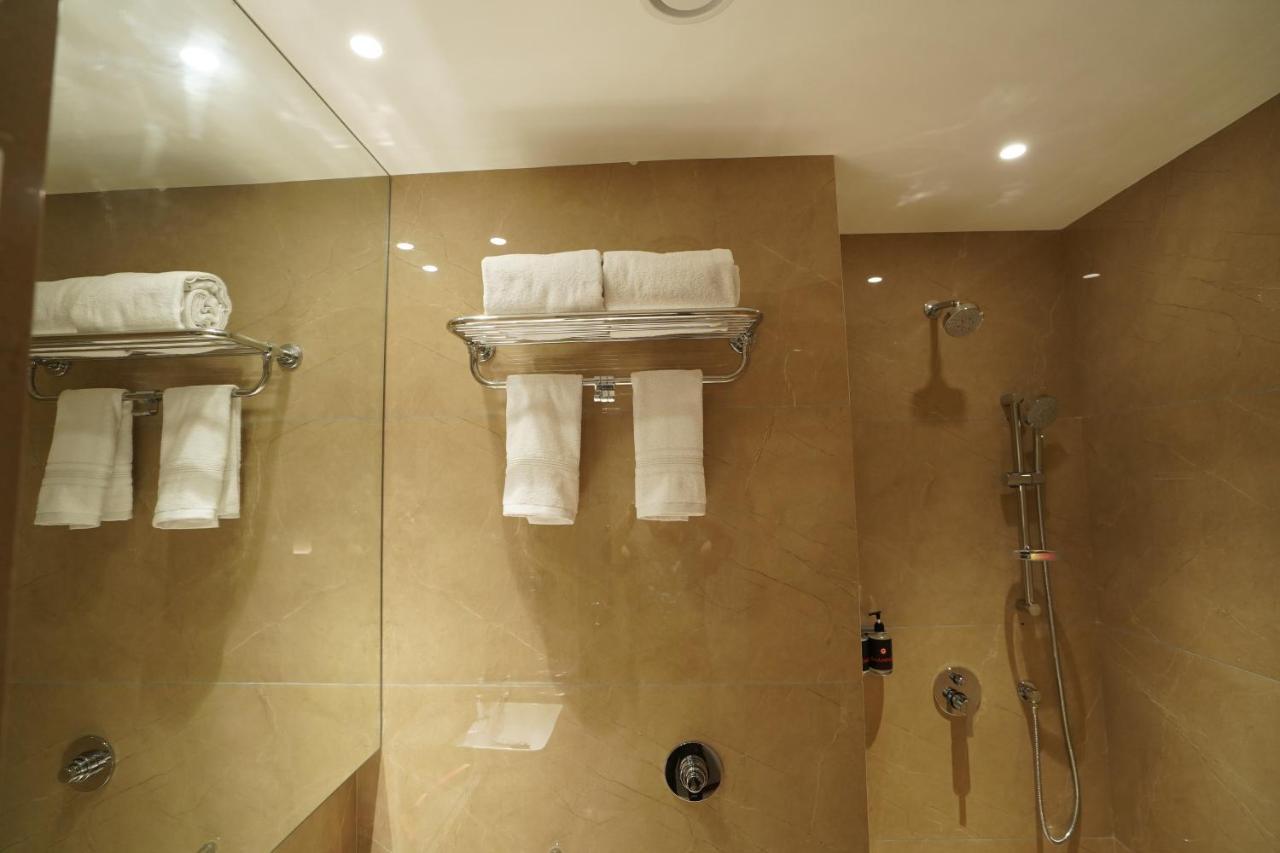 Ginger Mumbai, Goregaon Екстериор снимка