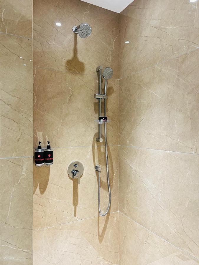 Ginger Mumbai, Goregaon Екстериор снимка