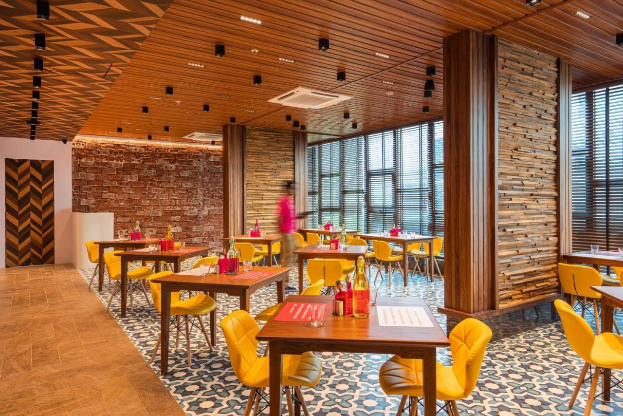 Ginger Mumbai, Goregaon Екстериор снимка